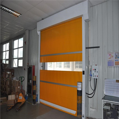 東莞塘廈東莞智富五金制品有限公司，PVC軟門簾安裝