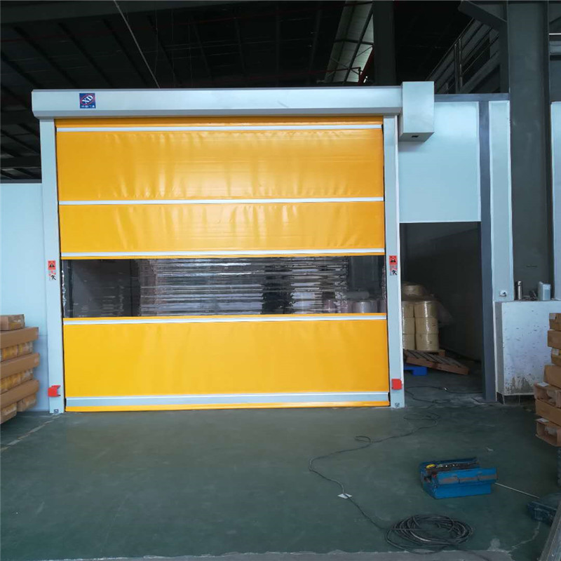 測量佛山透明快速門洞，還需要附留減尺尺寸嗎？