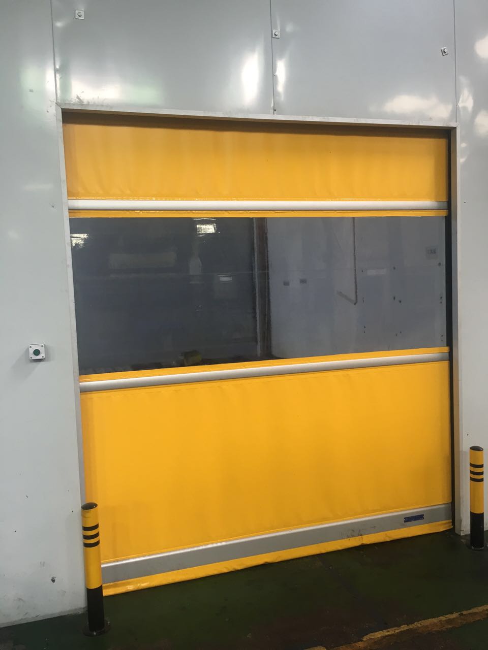 安裝快速門之前應(yīng)該怎樣預(yù)留電源線？